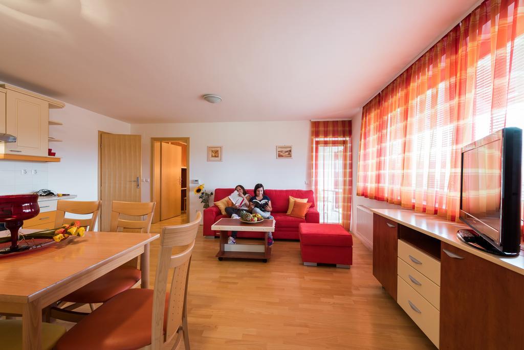 Apartments Moravske-Toplice Eksteriør billede