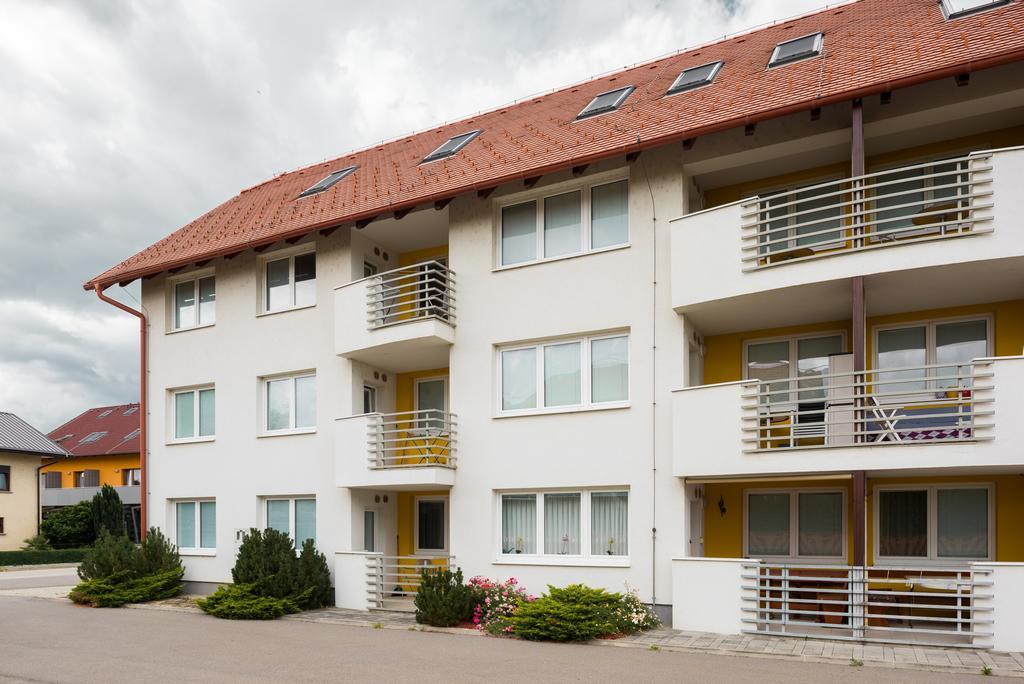 Apartments Moravske-Toplice Eksteriør billede